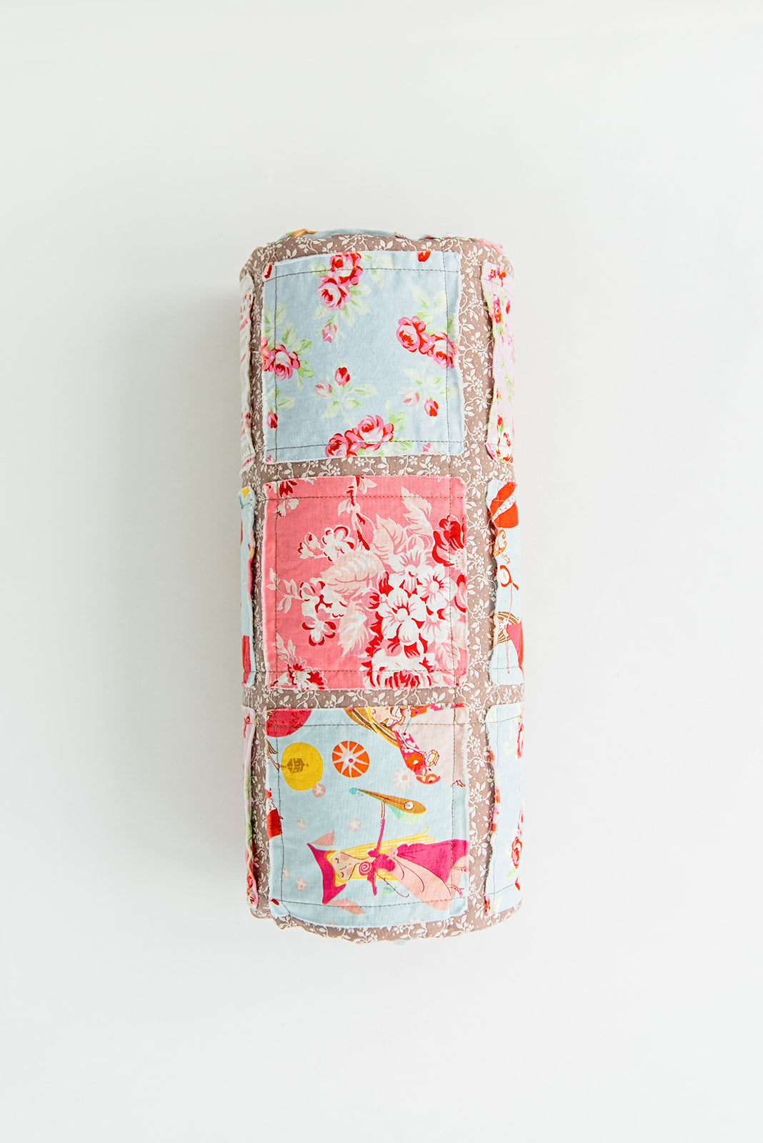 beautiful-new-mom-gift-handmade-quilt-from-sugar-owl-design