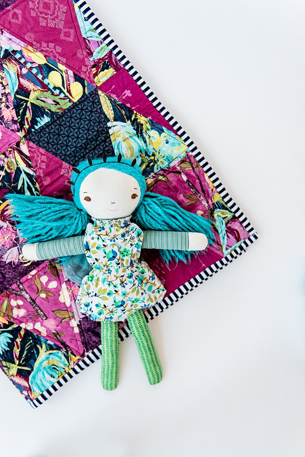 baby-girl-gift-mermaid-doll-and-floral-blanket