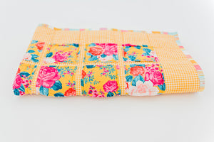 Sunshine and Roses in Honey Plaid Quilt