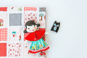 fairy-tale-inspired-quilt-little-red-riding-hood