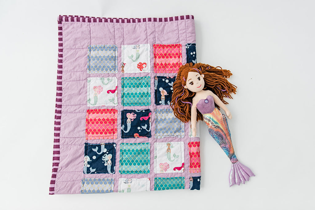 whimsical-mermaid-sea-queen-quilt-for-babies-toddlers