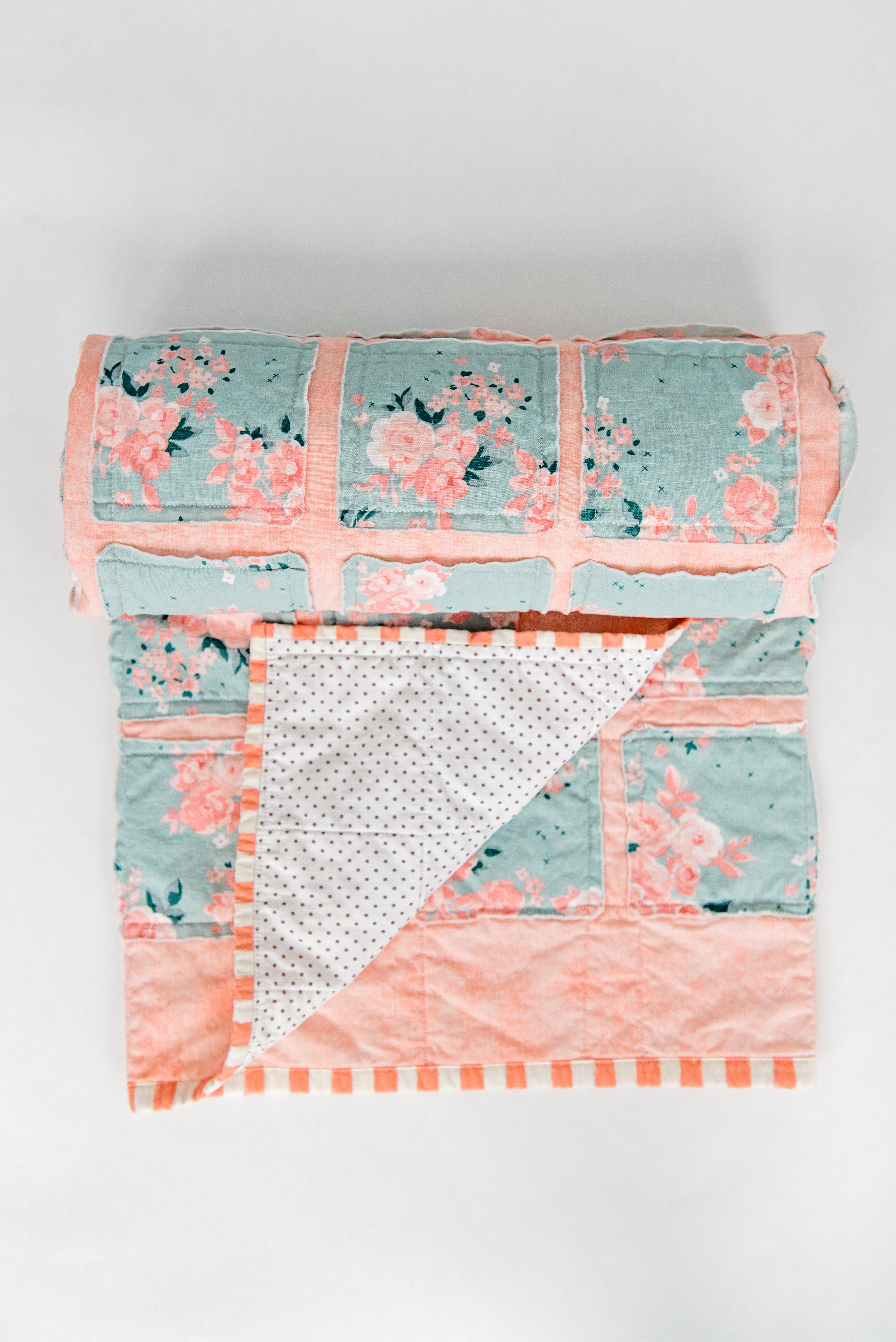 mint-apricot-beautiful-baby-quilt-newborn-baby-gift-top-gifts-for-babies