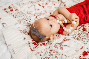 best-christmas-gifts-for-new-babies-red-first-christmas-blanket